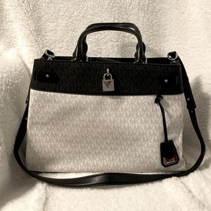 Michael Kors Gramercy Large Two-Tone Logo Satchel 🎀